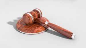Wooden Gavel. Collaborative Divorce vs. litigation?